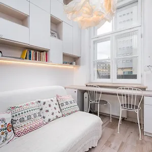 Tamka 45a By Homeprime Warszawa